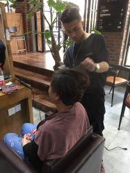 -川禾美发沙龙