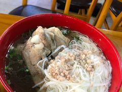 筒子骨头汤粉-李氏紫竹林卤粉(火车站店)