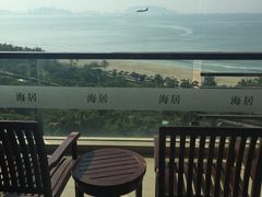 -三亚湾海居铂尔曼度假酒店