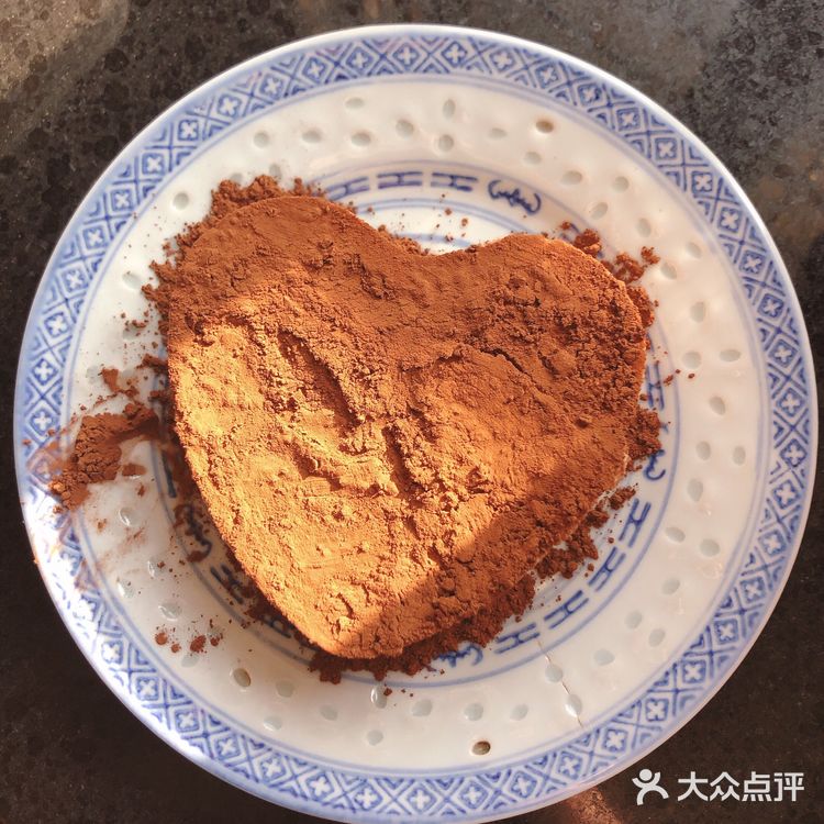 四寸模具,打蛋器,锅,油纸,称重器,电吹风