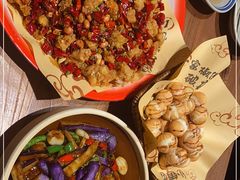 -泥糊破店小酒馆·团建聚餐(南京西路店)