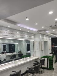 -镁连社·美联社