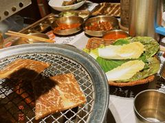 -草家酱蟹炭火烤肉店(珲春南路一店)