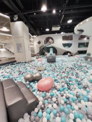 -MINI MARS KIDS CLUB亲子家庭中心(长宁天山店)
