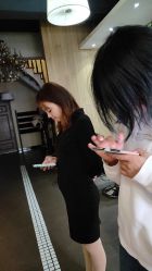 -苑苑发型设计