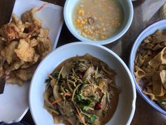 -95号酱骨·一块豆腐(展春园西路店)