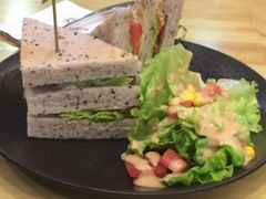 -greenjoy绿享轻食(宁海路店)