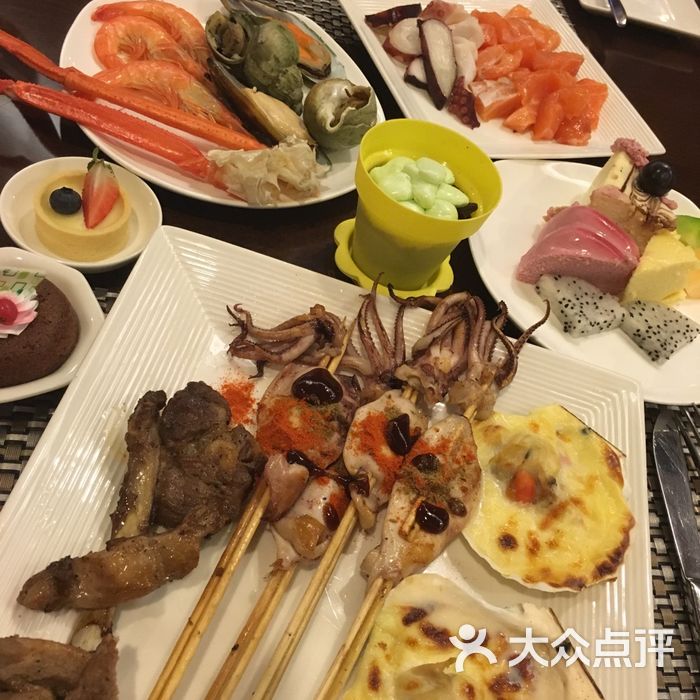 天诚丽筠酒店西餐厅自助餐