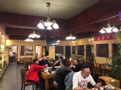 大堂-峰瑞藏地美食·石锅鸡·牦牛肉(大昭寺品牌店)