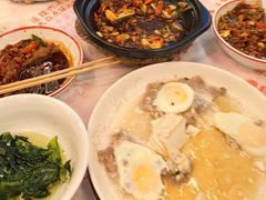 -堂瓦里·33年传统赣菜(第一街区店)