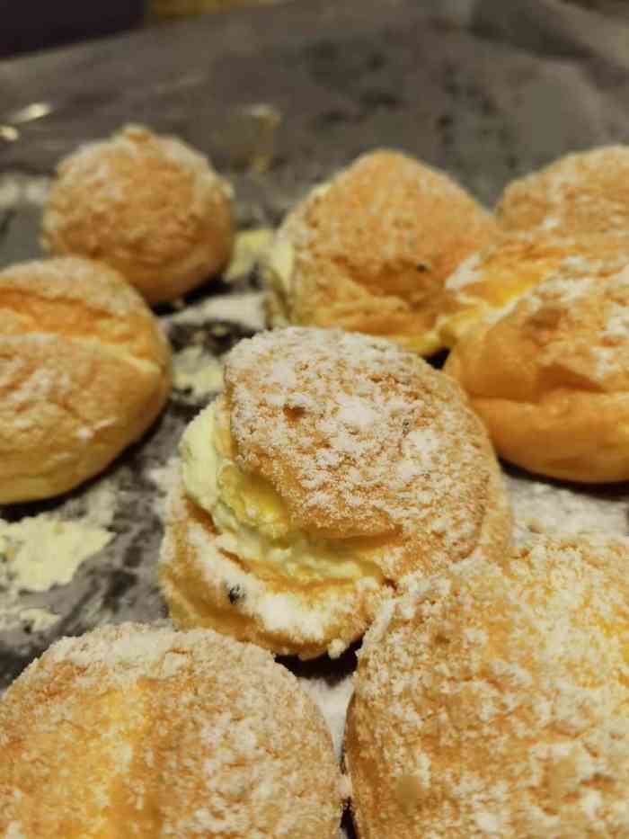 苹果花园(乳山路店)-"认识苹果园是从许多年第一次买他家蛋卷开始.