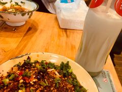 烤脑花-拈签一笑黄牛肉辣卤串串