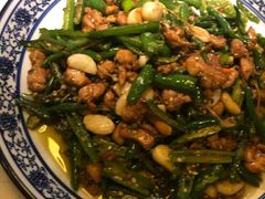 青椒仔兔-院8里·小聚园老川菜(九眼桥店)