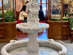 -秘密旅行Bonjour(黑金冠 江南西店)