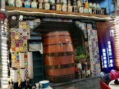 -刘姐啤酒鱼民族演艺餐厅(西街总店)