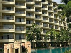-亚龙湾喜来登·美景台大堂吧