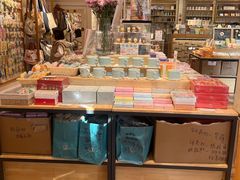 -猫的天空之城概念书店(苏州平江店)
