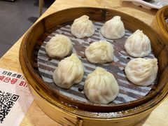 招牌鲜肉小笼汤包-玖鲜小笼(中山广场店)