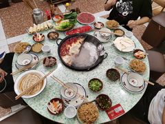 -鸿姐老火锅(疁城新天地店)