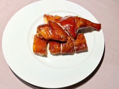 富贵脆皮鸡-荣轩(新荣记环球金融中心店)