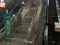 -国华商场
