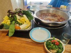 -金鼎雪山牦牛杂火锅(理县总店)