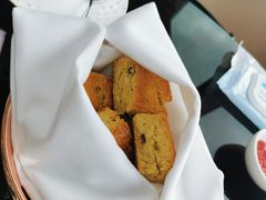 司康饼-瑞吉酒店·The Drawing Room闲逸廊·云端下午茶·夜奢Whiskey