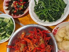 -琥珀老六龙虾(四里河店)