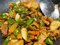 干锅肥肠-逸兴楼·地道长沙菜(六沟垅店)