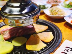 -唯成•韩国炭火烤肉 유성고기