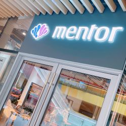 -Mentor Hair Salon