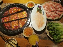 -舒家大院重庆老火锅(纪念塔店)