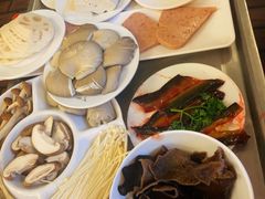 -山城年华老火锅(玉林店)