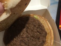 -麦当劳(轻轨曹杨路店)