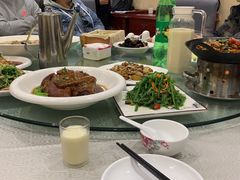 -大鸭梨烤鸭店(金顶街店)