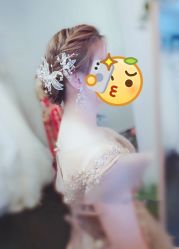 -雪莉美妆婚纱馆