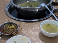 -黑竹沟新场牛肉火锅