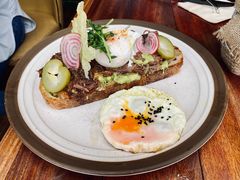 慢煮牛肉温泉蛋吐司-O'mills Sourdough Bakery&Bistro(永嘉路店)