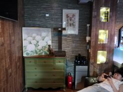 -青木造型HAIR·あおき髪を刈る潮人店