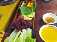 包肉蔬菜拼盘-三代烤肉(保利广场店)
