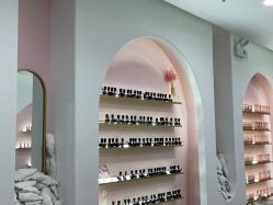 -花系美·美甲美睫精品店