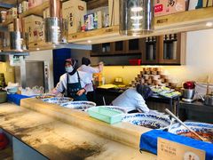 自助取餐区-清真盛志望麻酱酿皮·非遗老字号
