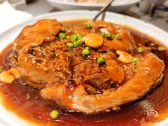拆骨八宝鸭-绿波廊(豫园店)
