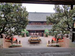 -峨眉山报国寺