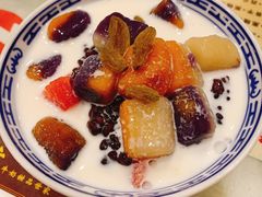 -广信牛奶甜品世家(台东店)