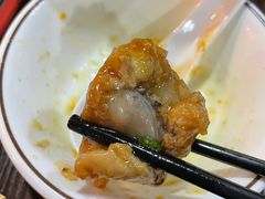 -虾弄弄海派小龙虾·牛羊蝎子火锅