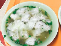 -张阿三馄饨店