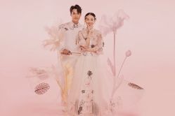 -雪中彩影婚纱摄影·微光艺术中心