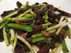 葱爆鸡枞菌-民国红公馆·秦淮八艳(夫子庙店)