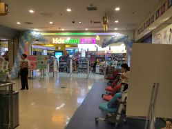 -孩子王童乐园(马群店)